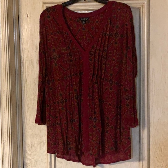 Lot of 2 Lucky Brand 1X tops - Picture 1 of 5